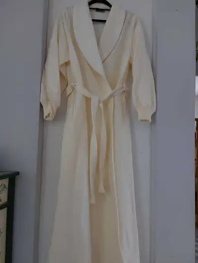 robe de chambre , View more