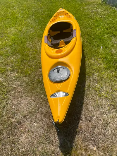 10’ Pelican Kayak! $425 Firm