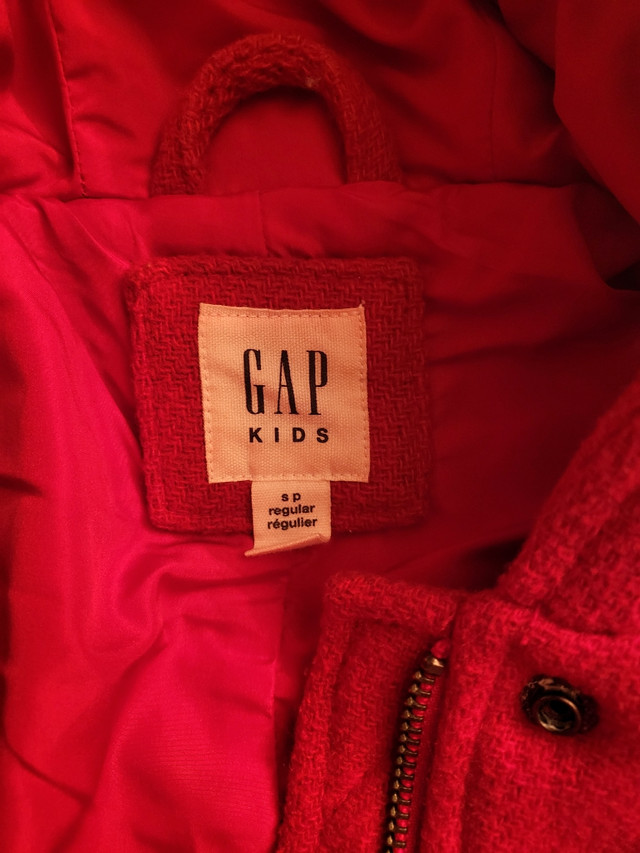 Children's red riding hood duffle coat, red 6-7 yrs in Kids & Youth in City of Toronto - Image 2