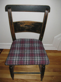 ANTIQUE LATE 1800s WOOD SIDE CHAIR