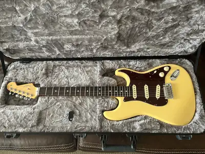 2014 Fender American Strat 60th Anniversary - Mint, View more