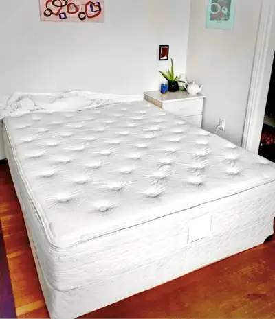 Free Delivery!!! NICE DOUBLE PILLOWTOP BED, View more