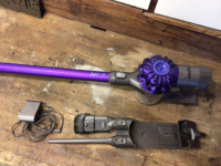 Dyson v6 vacuum, not working, comes with charger and attachment