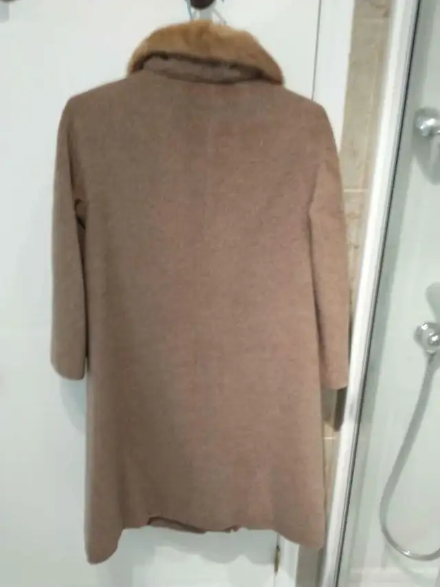 Winter Coat for Women in Women's - Tops & Outerwear in Laval / North Shore - Image 3