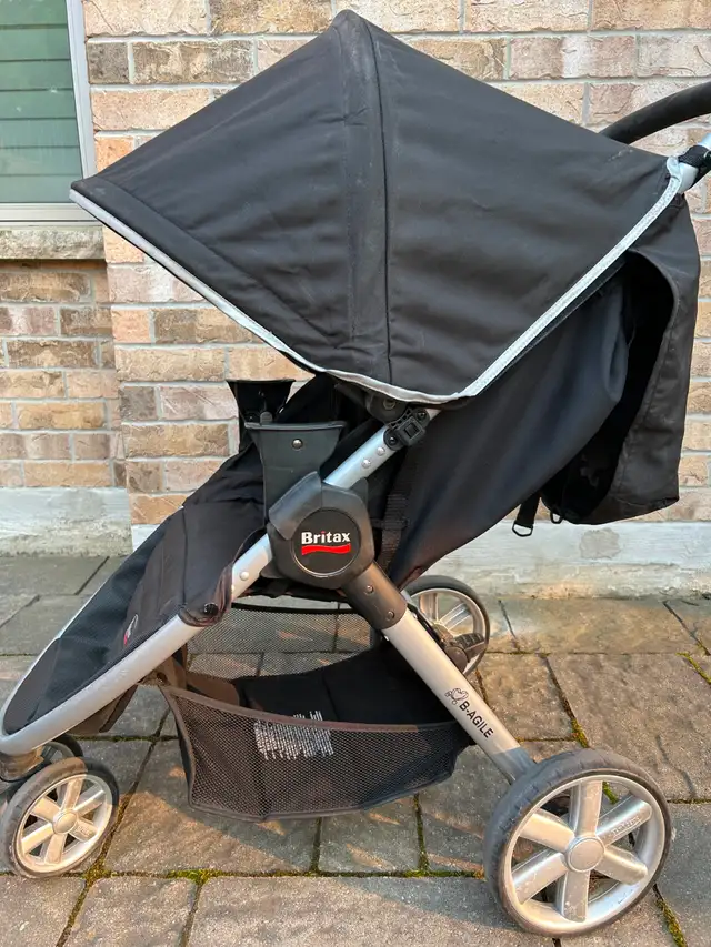 Britax Baby Stroller in Strollers, Carriers & Car Seats in Markham / York Region - Image 4