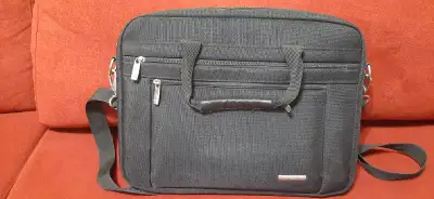 Black Small Laptop bag for sale for Only $15 Dimensions 16"/12" & 2"