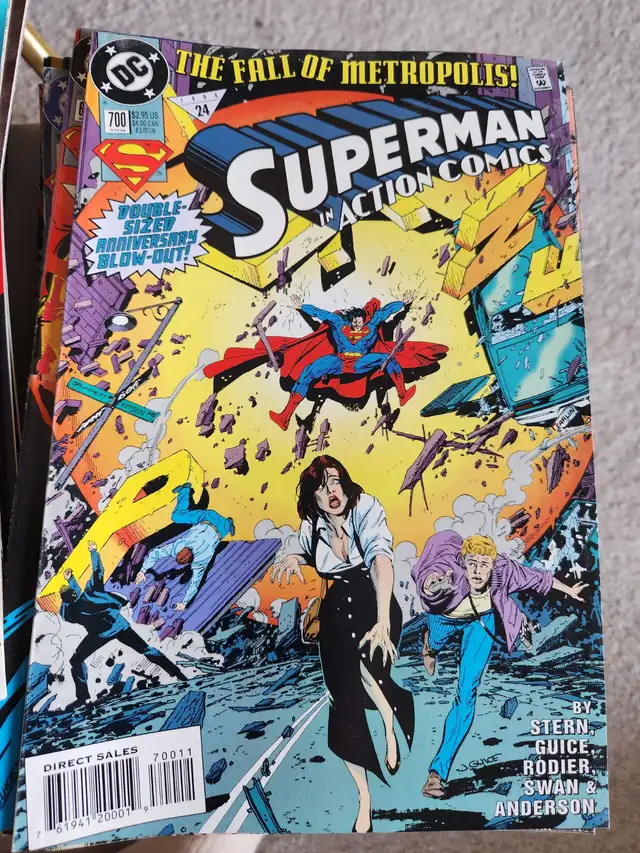 Action Comics Vol. 1, No. 700 (May 1994) in Comics & Graphic Novels in Winnipeg - Image 2