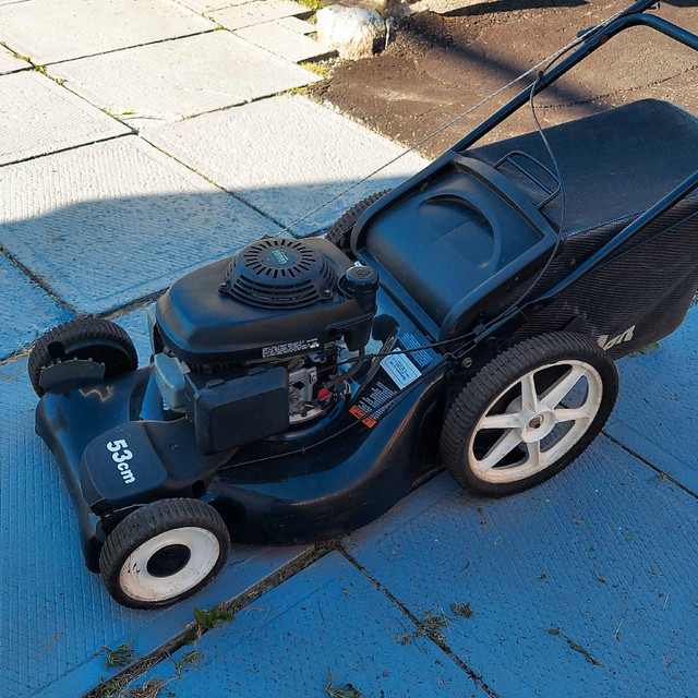 Tondeuse honda autopropulsée dans Tondeuses et souffleuses  à Laval/Rive Nord