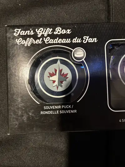 Winnipeg Jets Gift Box, View more