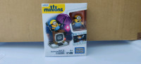 Mega Bloks Despicable ME Silly TV Television Minions Figure new