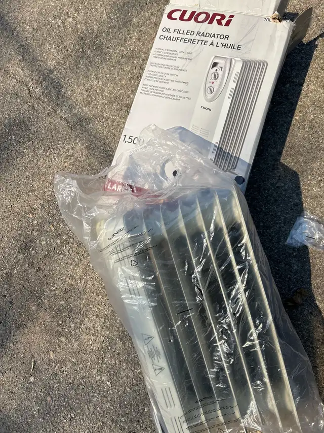 Brand new Cuori 1500 watt oil heater Electric 750W/1500 Heaters in Heaters, Humidifiers & Dehumidifiers in City of Toronto - Image 2