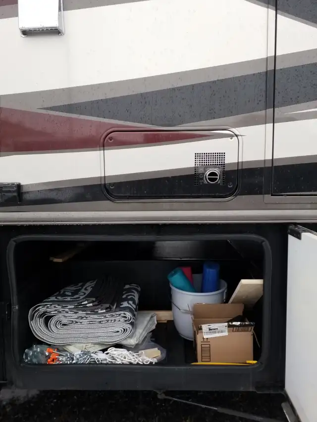 Motorisé classe A Thor Motor Coach Challenger 36FD in RVs & Motorhomes in Victoriaville - Image 11