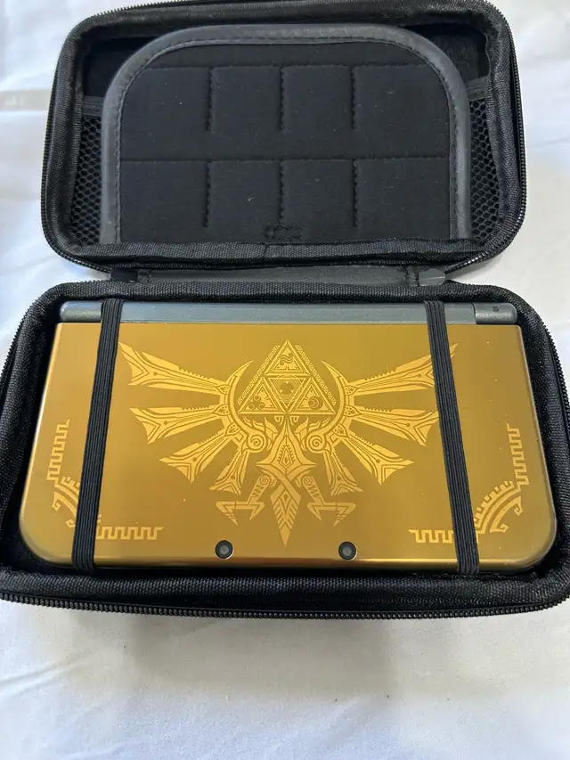 Retro Video Game Handheld Consoles 
