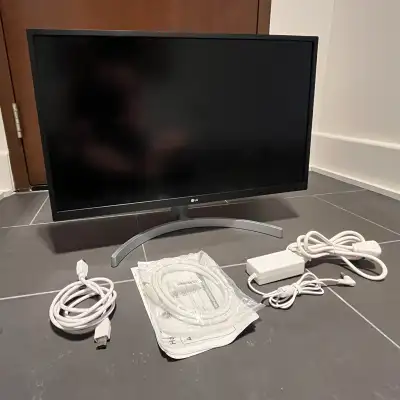 Moniteur IPS 27 pouces UHD, View more
