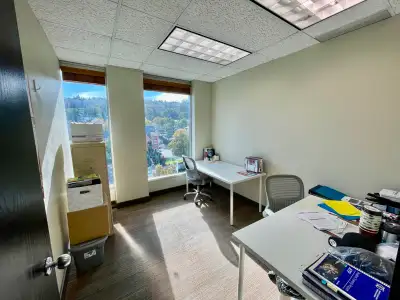 Office for rent in a shared office space / business space conveniently located in downtown Kamloops....