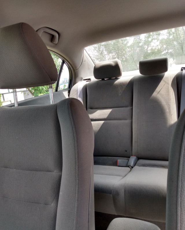 Honda CIVIC DX-G, 1.8L, 2010 in Cars & Trucks in Gatineau - Image 4