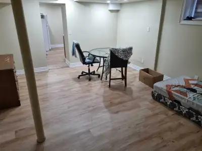 room in basement for rent in Sharing only for vegetarian girl