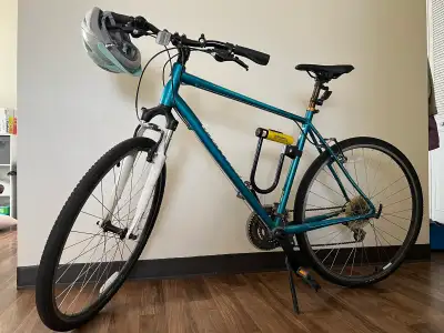 Specialized Ariel XL Women’s bicycle Great condition Comes with Kryptonite New York lock and three k...