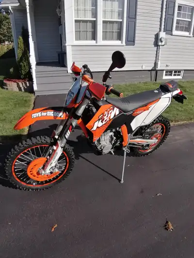 Absolutely Pristine Condition, I've owned 11 Years (2nd Adult owner). Fully Street Legal from Factor...
