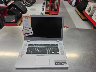 Ordinateur portable Acer chromebook fourni avec chargeur #d'inventaire:300732101 Disponible seulemen...
