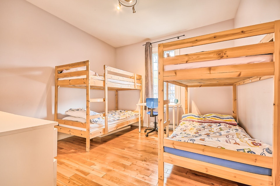 Charmant 4 1/2 avec jardin privé, internet inclus 5