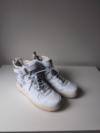 Air Force 1 SF ($900 brand new) shoes