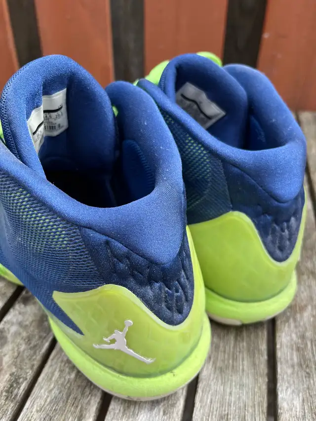 Jordan Superfly 4 Insignia Blue in Men's Shoes in City of Toronto - Image 3