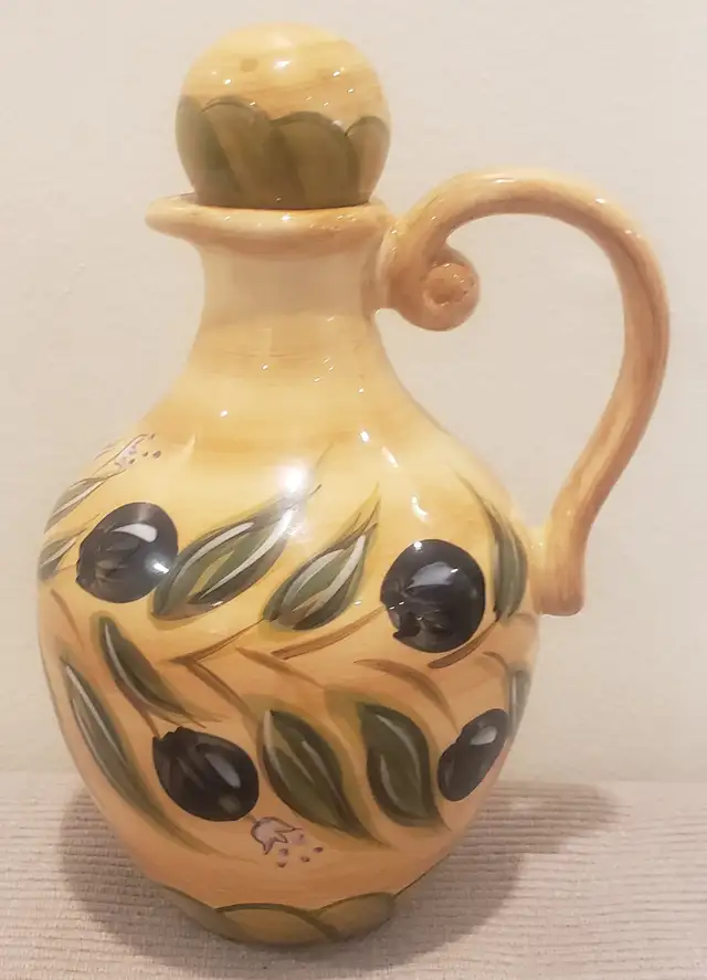 5-piece Cruet Set, Hand painted, Provincial Olives Collection *N in Kitchen & Dining Wares in City of Toronto - Image 6