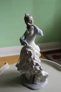 Figurine danseuse espagnole en porcelaine d'Espagne NAO