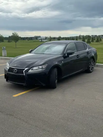 Selling my 2015 Lexus GS350 AWD, F Sport package. 3.5L V6 engine. 306 horsepower. 189,900 kms only....