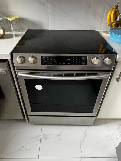 Samsung Stove / Range – 30” Slide-In – Glass Top – Excellent Con, View more