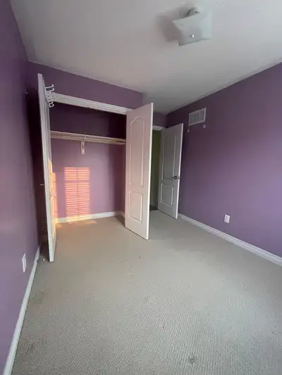 Room for rent - Highway 50 & Cottrelle