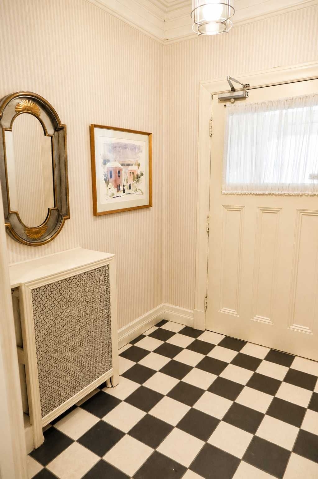 apartment — photo 1