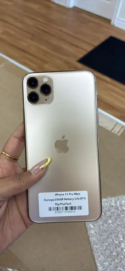 iPhone 11 Pro Max 256GB Gold, View more
