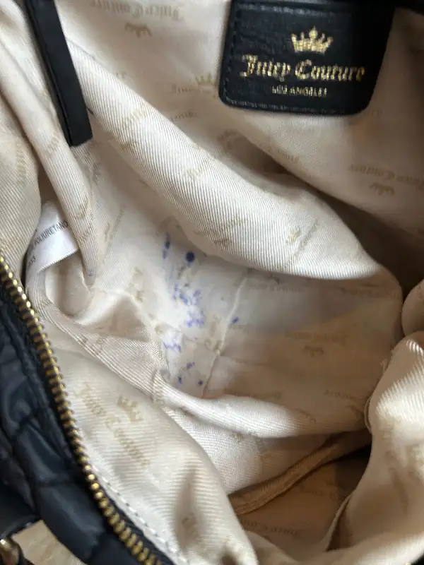 Juicy Couture crossbody bags in Women's - Bags & Wallets in Barrie - Image 6