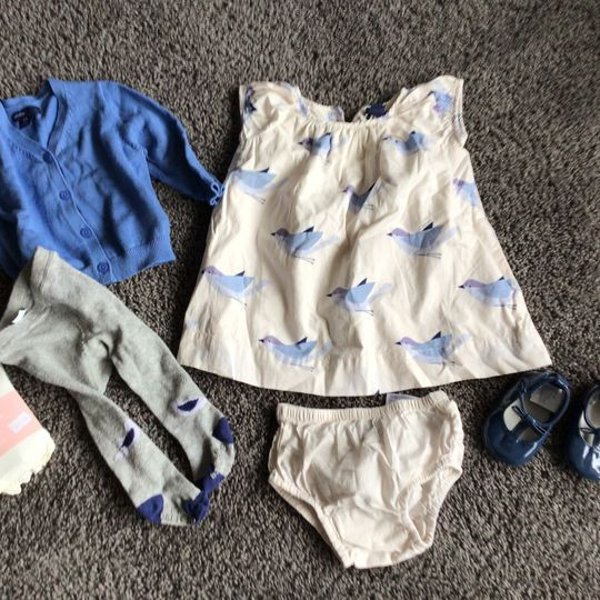 Baby girl 3-6m fancy outfit in Clothing - 3-6 Months in Ottawa