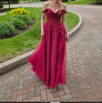 For sale a beautiful Ellie Wild prom dress, View more