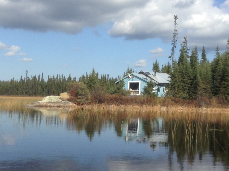 Camp de chasse bord de l’eau zone 17 Maisons à vendre Vald'Or Kijiji