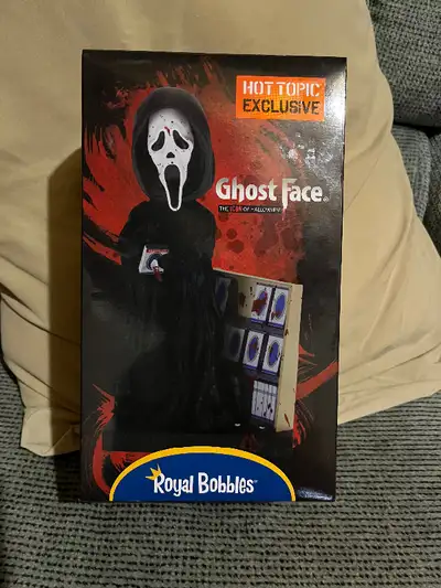 Royal Bobble Scream Ghostface Bobblehead . Hot Topic Exclusive . Brand new in box .