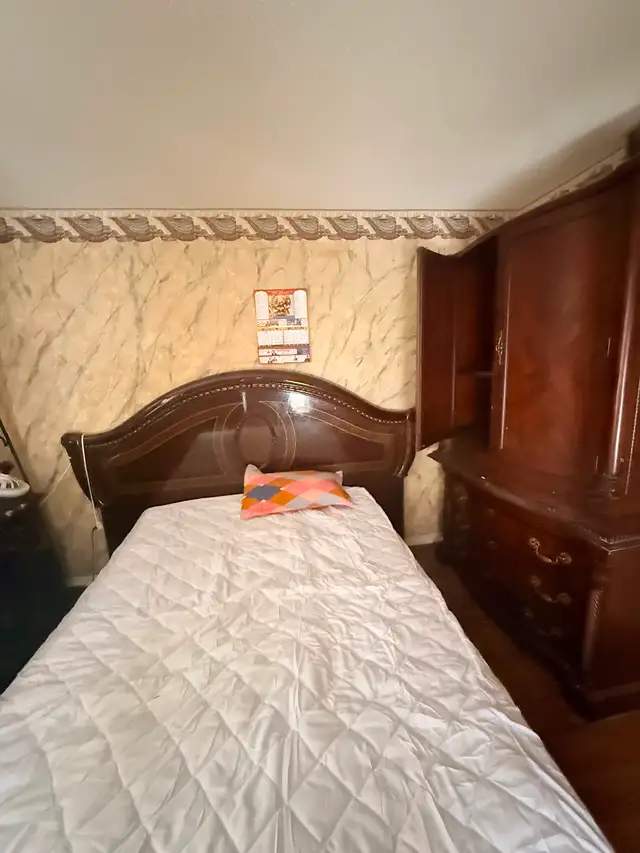 Private rooms for rent - all inclusive in Room Rentals & Roommates in Mississauga / Peel Region - Image 7