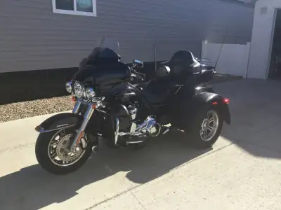 2018 Harley Davidson trike, this bike is in like new condition with only 13.800 klms, bike went thro...