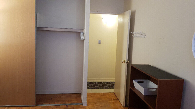 Bright Furnished Room in Quiet Apartment in Room Rentals & Roommates in City of Toronto - Image 3