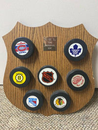  Vintage NHL, original six hockey puck plaque