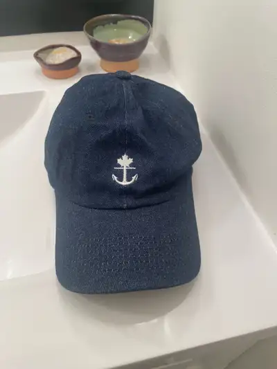 Illbury and Goose Hat , View more