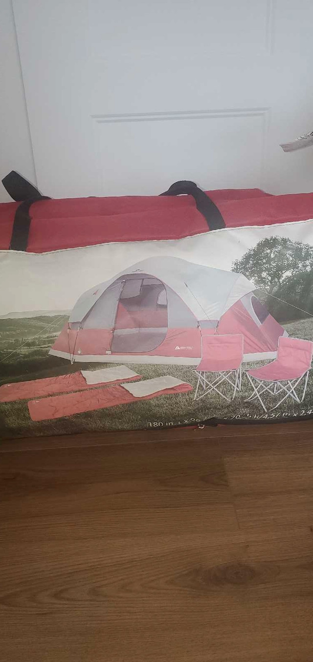 Tente Camping dans Pêche, camping et plein Air  à Laval/Rive Nord