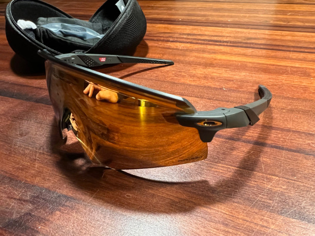 Oakley Encoder Matte Carbon Prizm 24K in Clothing, Shoes & Accessories in Laval / North Shore - Image 2