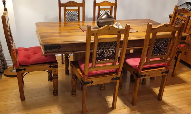 Wood Dining Table Set in Dining Tables & Sets in Markham / York Region - Image 3