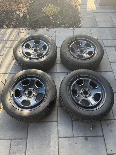 Firestone Winterforce 2 UV winter tires and rims 235/55r18 100s m+s Came off of a 2018 Ford Taurus L...