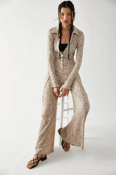 Brand 100% new, bought in ROSS, US several days ago. I bought it without belt!!! You can wear it wit...