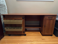 Sewing machine/craft table